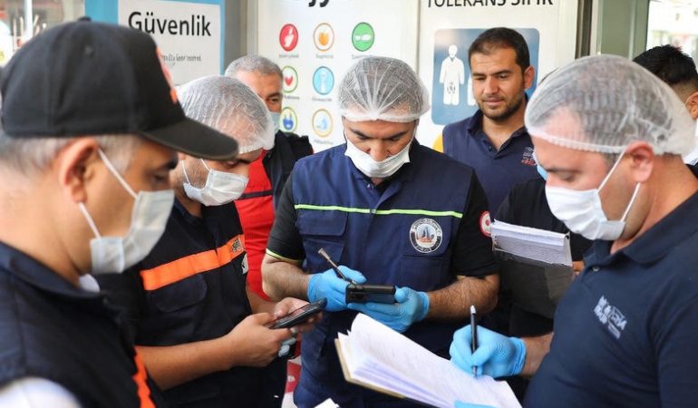 İstanbul’da Gıda Güvenliği Masaya Yatırıldı: “Tolerans Sıfır”