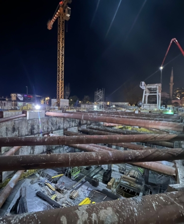 Kabataş metro iskelesi