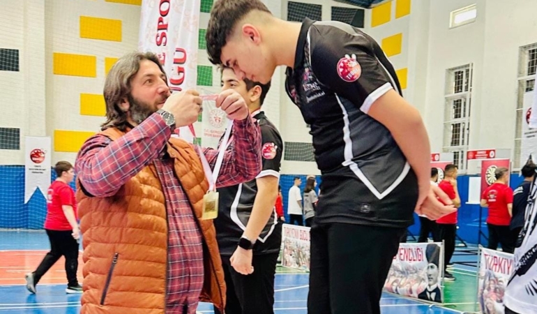 Murat Kul’dan Şehit Eren Bülbül Türkiye Dart Şampiyonası Yorumu: “Dartta Seviye Yükseldi, Finalde Zihinsel Güç Belirleyici Olacak”