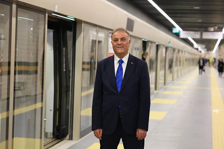 Sultanbeyli Metrosu Açıldı: İstanbullulara 9 Gün Ücretsiz Ulaşım Müjdesi