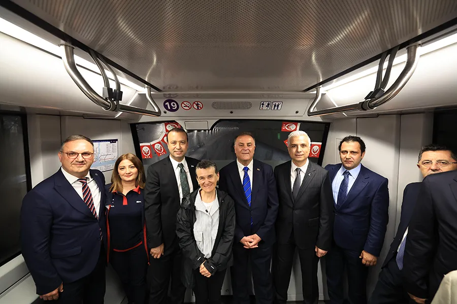 Sultanbeyli Metrosu Açıldı: İstanbullulara 9 Gün Ücretsiz Ulaşım Müjdesi