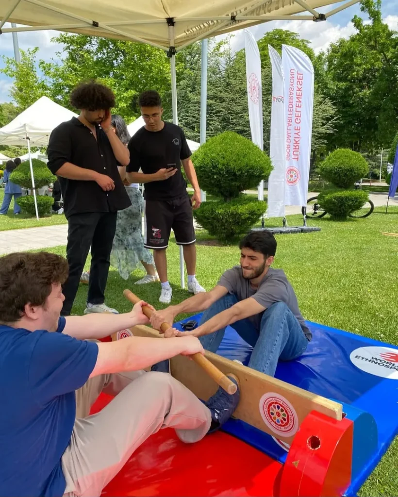Ekrandan Sahaya: Geleneksel Sporlar Gençlerle Buluştu