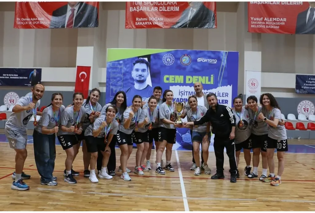 İşitme Engelliler Hentbol Türkiye Şampiyonası’nda Kupalar Sahiplerini Buldu