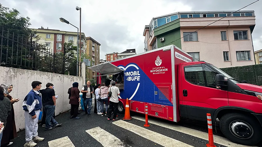 LGS Sabahında İBB’den Öğrenci ve Velilere Destek