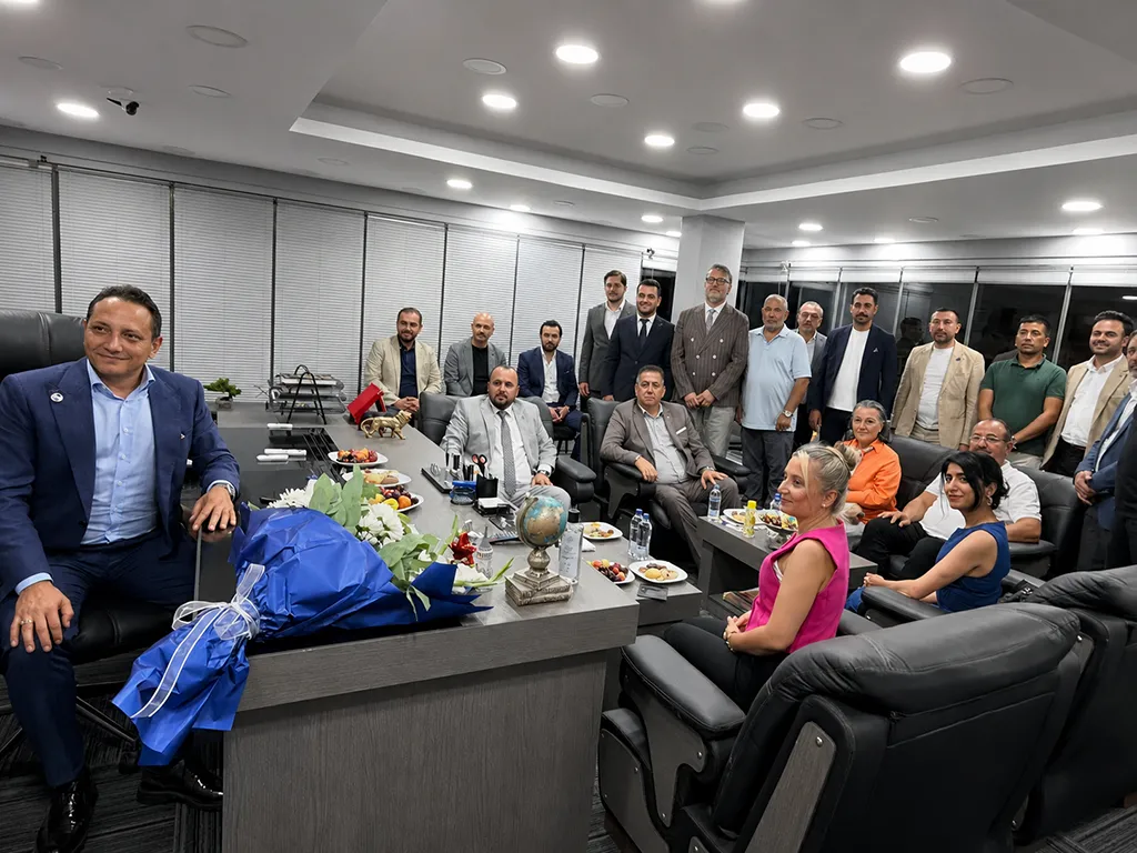 Anahtar Parti'den Gündemi Sarsacak Çıkış: "Biz AK Parti'ye YANLAMAYACAĞIZ"