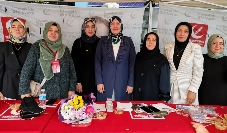 Yeniden Refah Kadın Kolları Başkanı Setenay Kanar’dan Zeytinburnu’nda anlamlı destek: “Gelecek nesiller için sahadayız!”