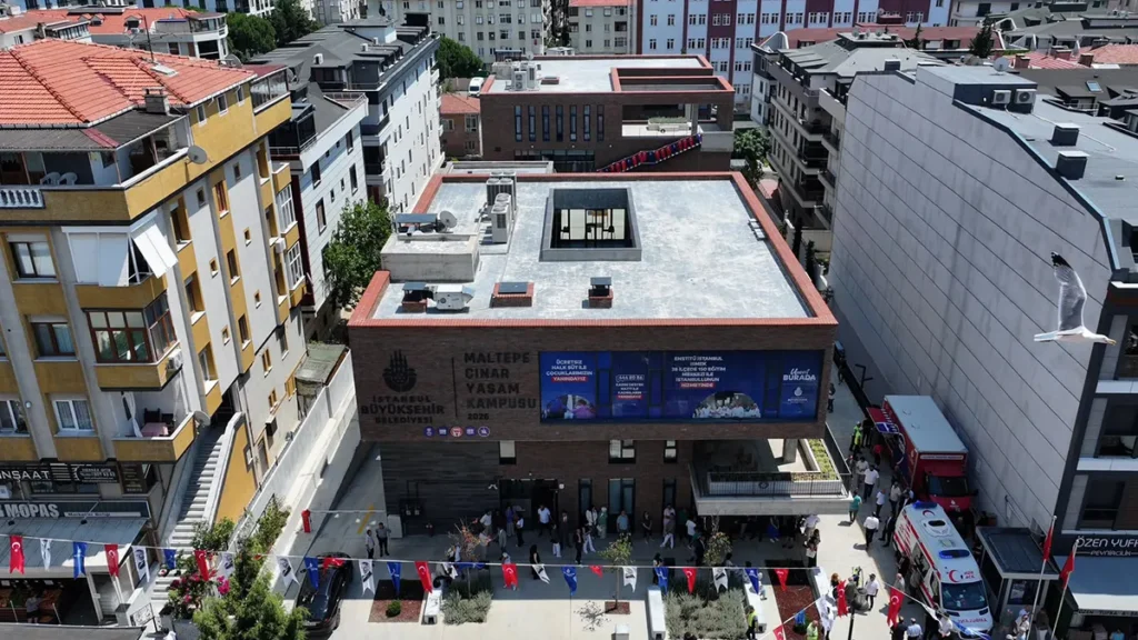 İBB’den Maltepe’ye Dev Yatırım: Çınar Yaşam Kampüsü Hizmete Açıldı