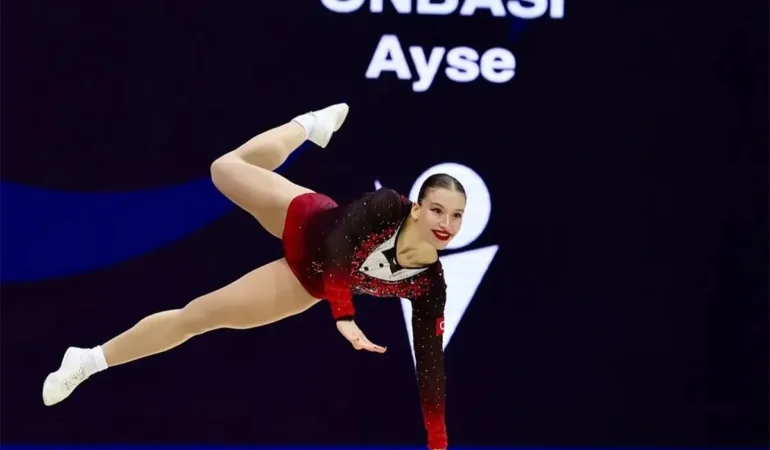 19.650’lik Seri Finalle Taçlandı: Ayşe Begüm Onbaşı Dünya Şampiyonluğu İçin Sahne Alacak