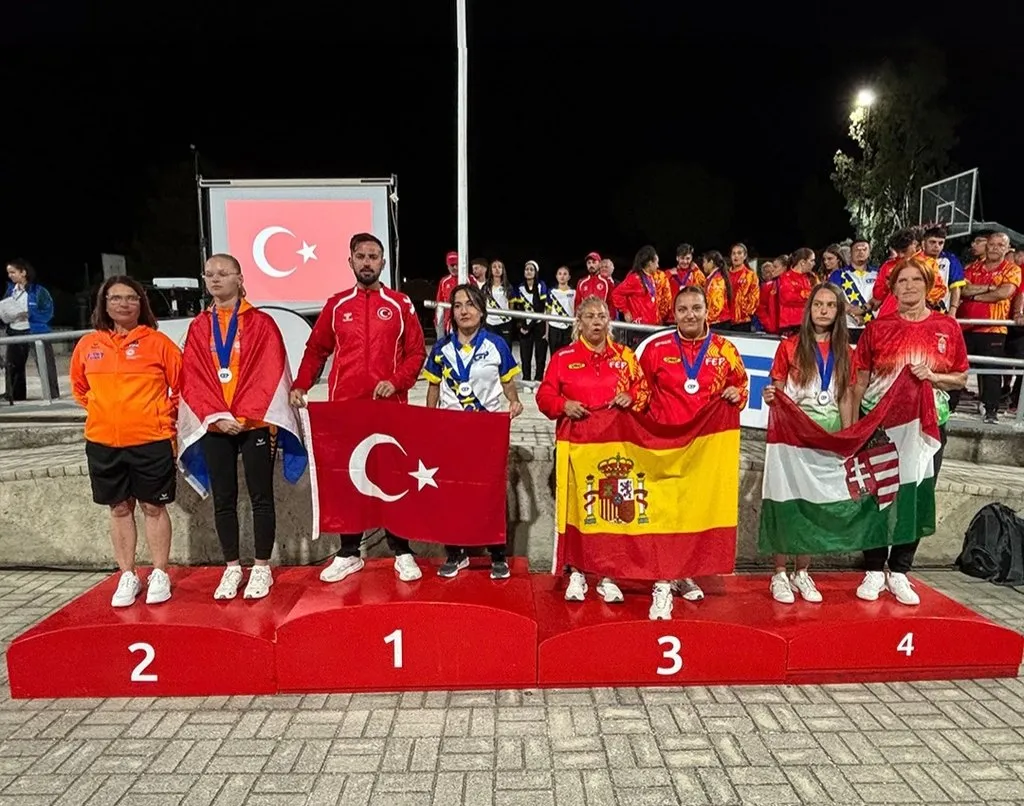 Petankta Ay-Yıldızlı Sporculardan Avrupa Kürsüsü