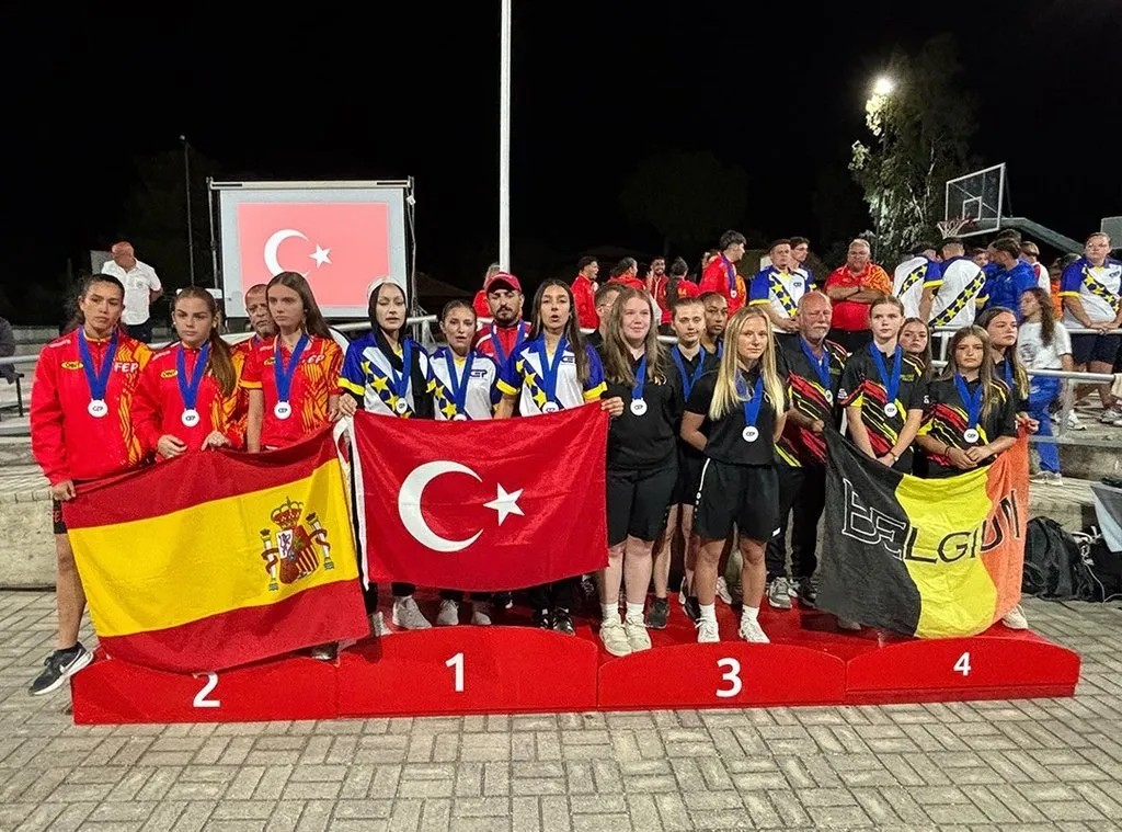 Petankta Ay-Yıldızlı Sporculardan Avrupa Kürsüsü